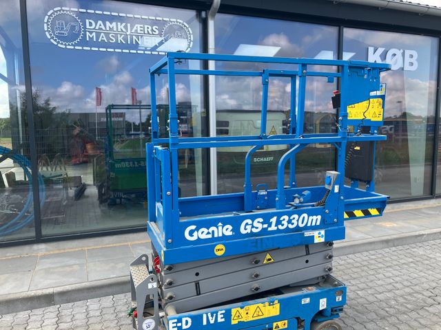 Genie GS 1330