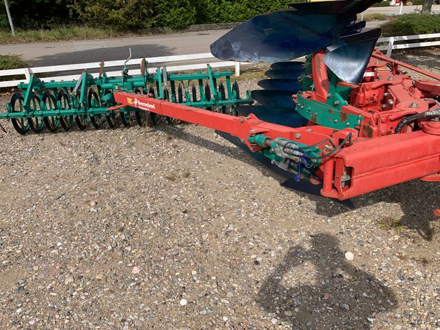 Kverneland Packomat S 