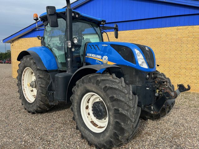New Holland T7.270