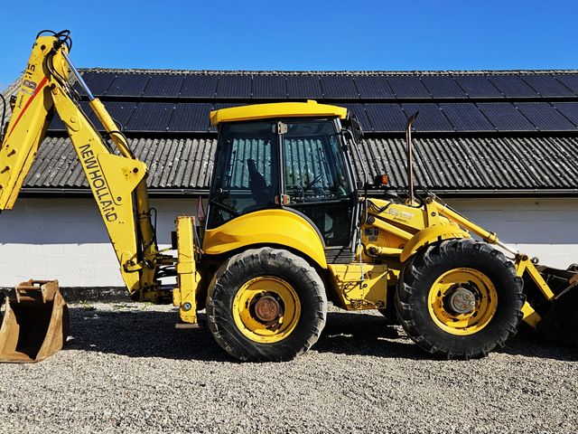 New Holland LB115-4PS