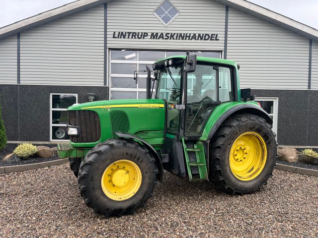 John Deere 6620