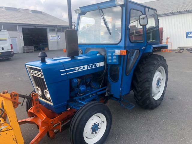Ford 4100