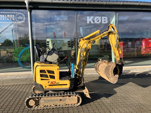 New Holland E10SR