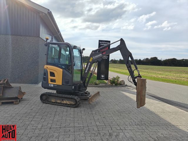 Volvo EC20D