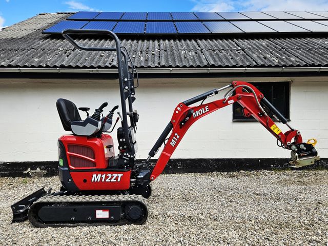 MOLE  M12 
