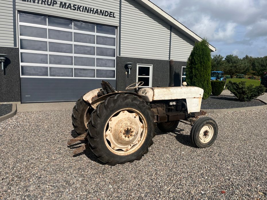 David Brown 880 Med defekt køler - Traktorer - Traktorer 2 wd - 11