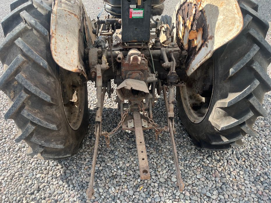 David Brown 880 Med defekt køler - Traktorer - Traktorer 2 wd - 4