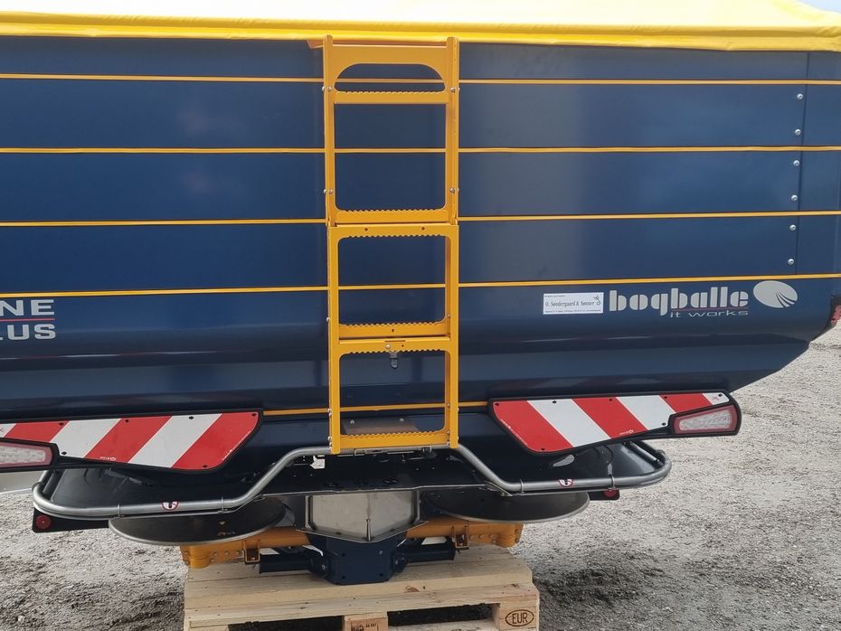 Bogballe M45W Plus 45OO LTR. MED CALIBRATOR TOTZ - Gødningsmaskiner - Liftophængte gødningsspredere - 2