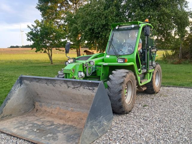 Merlo P40.7