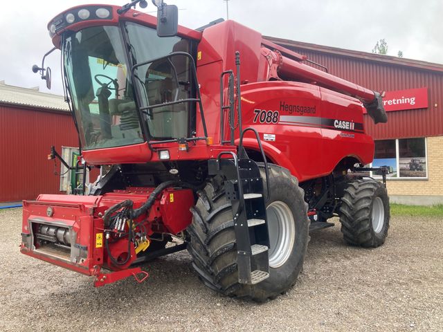 Case IH Axial Flow 7088 