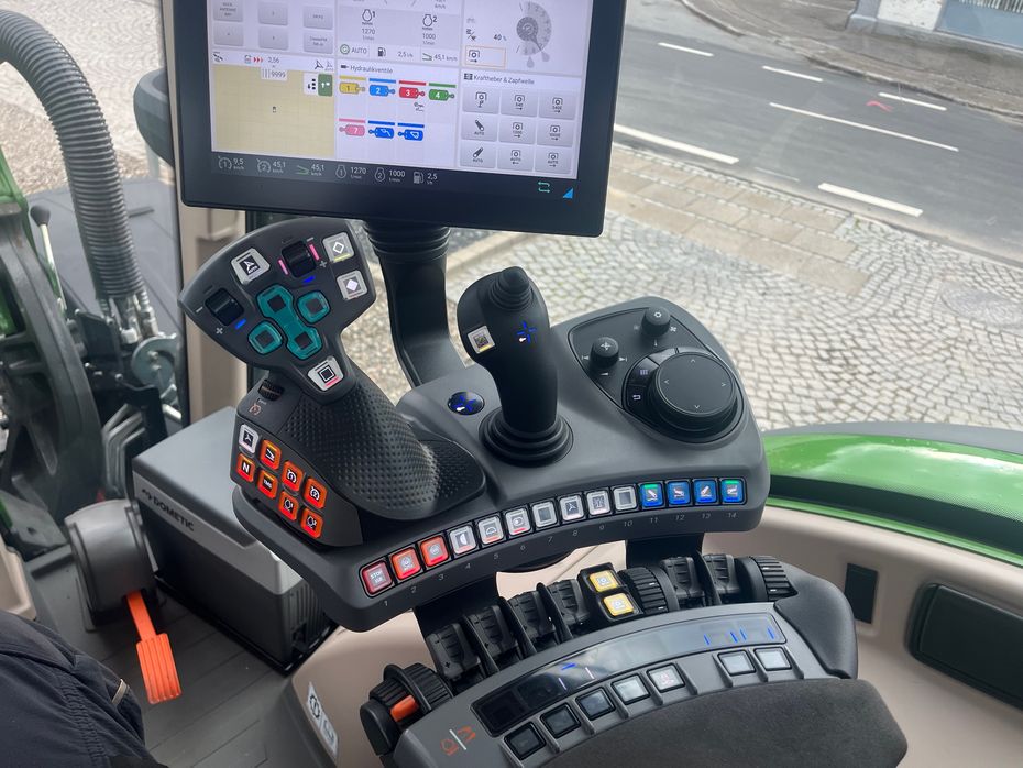 Fendt 620 S2 Profi Plus  Frontlæsser - Traktorer - Traktorer 4 wd - 17