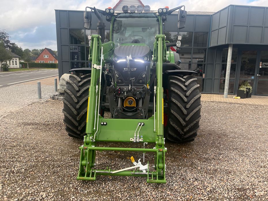 Fendt 620 S2 Profi Plus  Frontlæsser - Traktorer - Traktorer 4 wd - 8