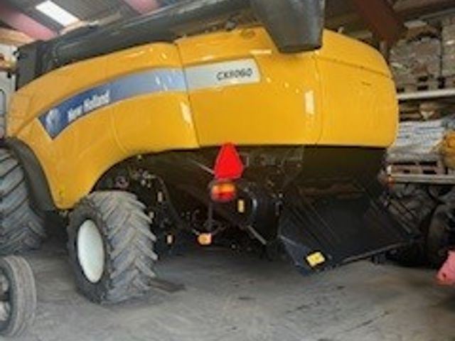 New Holland CX8060 FSH