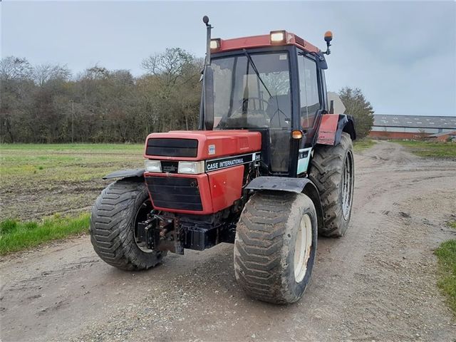 Case IH 845 XLA Plus  Air Condition og 40 kmt. gearkasse