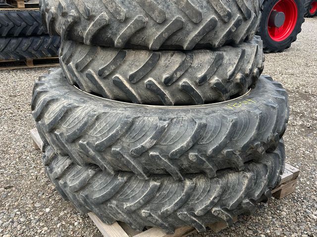 Taurus 340/85R48 + 320/85R36 - stilbare fælge 10+10 huls