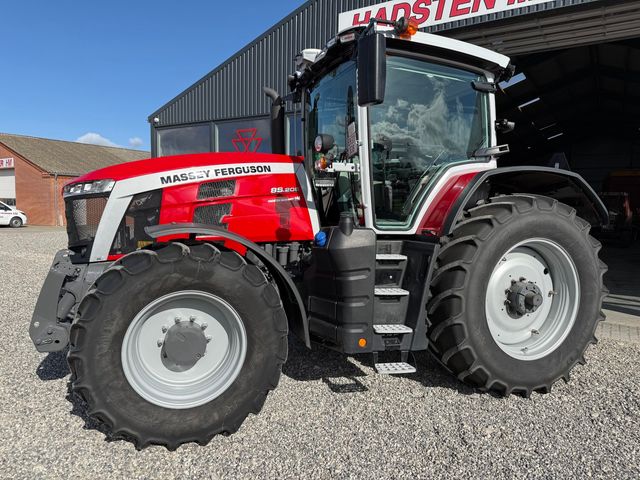 Massey Ferguson 8S.205 E-Power Exclusive