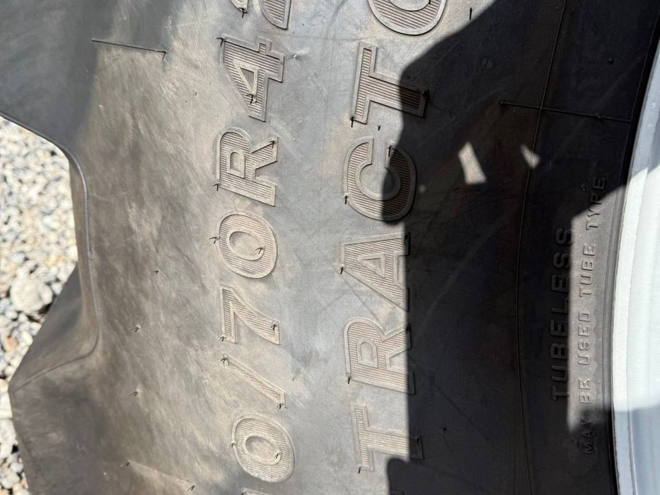 Massey Ferguson 8S.305 Dyna VT - Traktorer - Traktorer 4 wd - 14