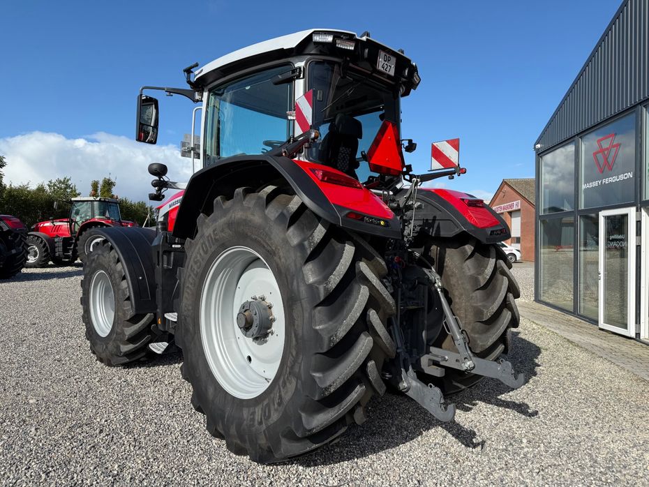 Massey Ferguson 8S.305 Dyna VT - Traktorer - Traktorer 4 wd - 6