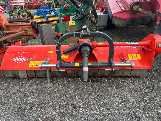 Kuhn BKE 250