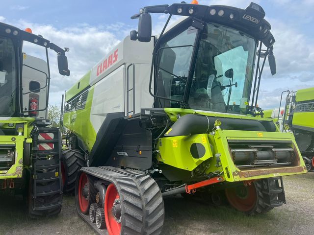 CLAAS Lexion 8700