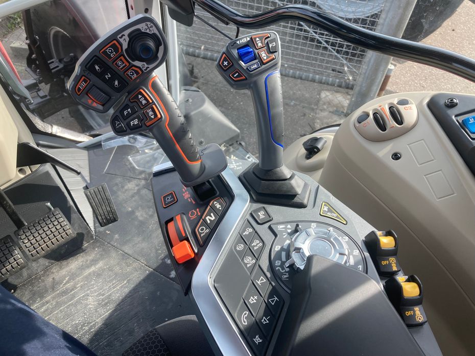 Massey Ferguson 5S.145 Exclusive  Dyna-6 Exclusive - Traktorer - Traktorer 4 wd - 15