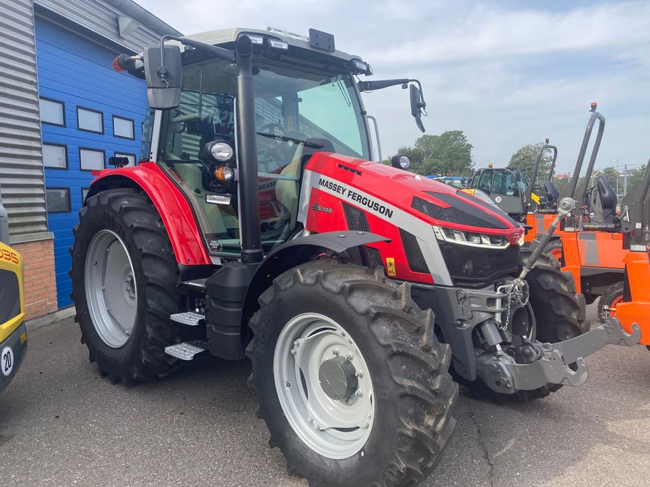 Massey Ferguson 5S.145 Exclusive  Dyna-6 Exclusive - Traktorer - Traktorer 4 wd - 1