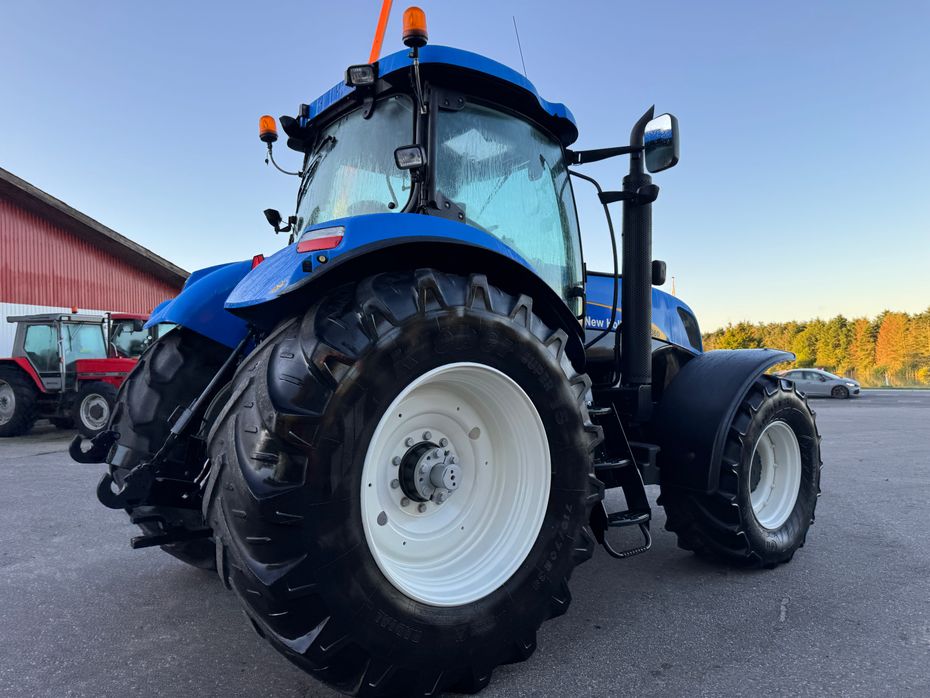 New Holland T7060 KUN 5300 TIMER OG FULD AFFJEDRING! - Traktorer - Traktorer 4 wd - 11