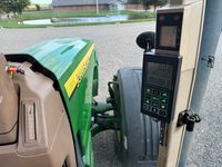 John Deere 8320 Traktor - Traktorer - Traktorer 4 wd - 5