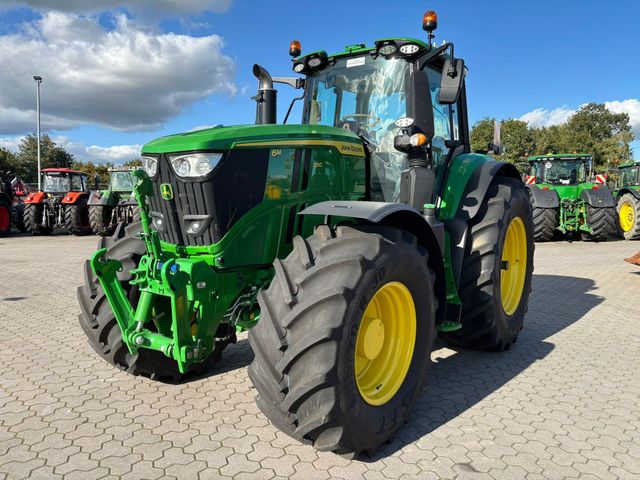 John Deere 6M 250