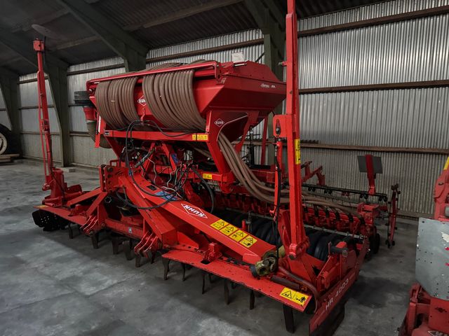 Kuhn Venta LC 402