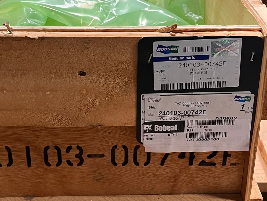 Bobcat Engine SCR Do 100HP, - Diverse maskiner & tilbehør - Motorer - 9