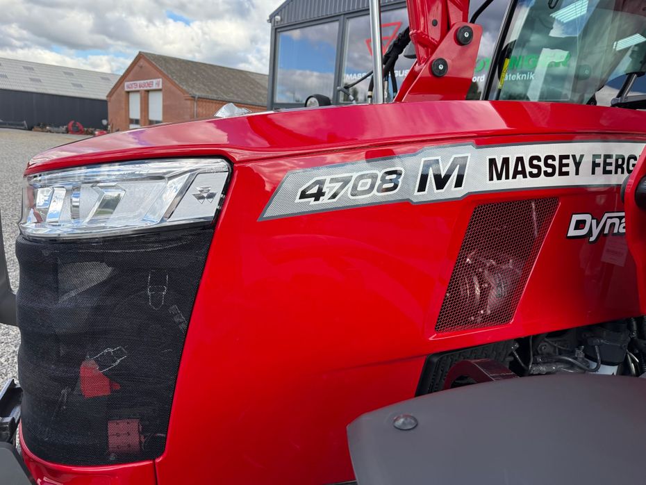 Massey Ferguson 4708 - Traktorer - Traktorer 4 wd - 4