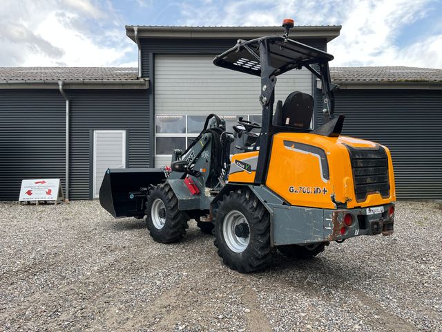 Giant G2700 HD PLUS