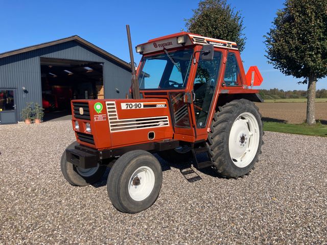 Fiat 70-90