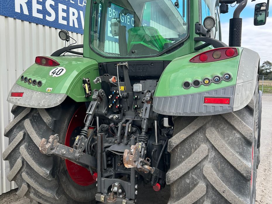 Fendt 722 Vario SCR Profi Med Fendt Frontlæsser 4x75 - Traktorer - Traktorer 4 wd - 5
