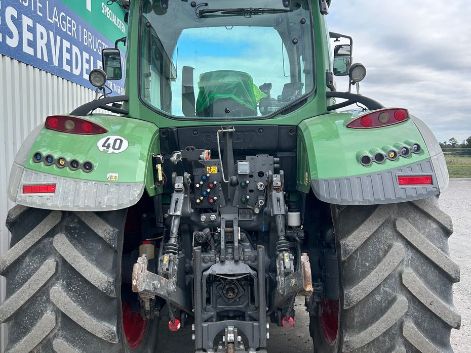 Fendt 722 Vario SCR Profi Med Fendt Frontlæsser 4x75 - Traktorer - Traktorer 4 wd - 6