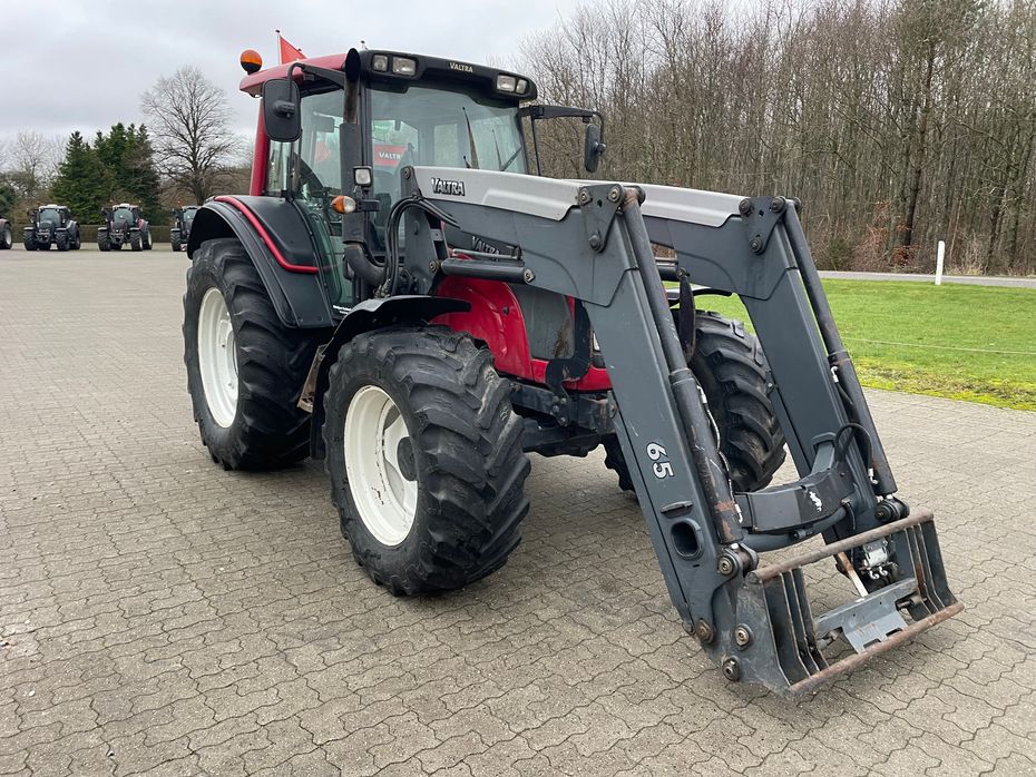 Valtra N121 Advance - Traktorer - Traktorer 4 wd - 5