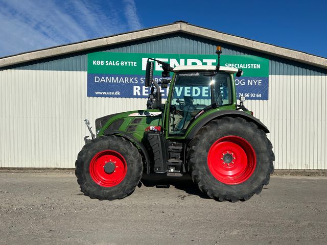 Fendt 516 Vario S4 Profi Plus