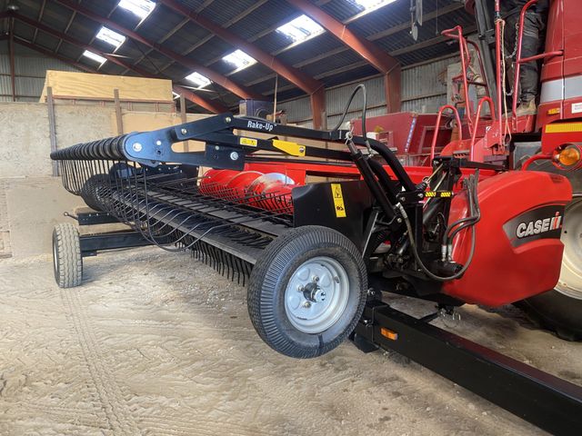 Case IH Case IH 2016 14 FOD RAKEUP