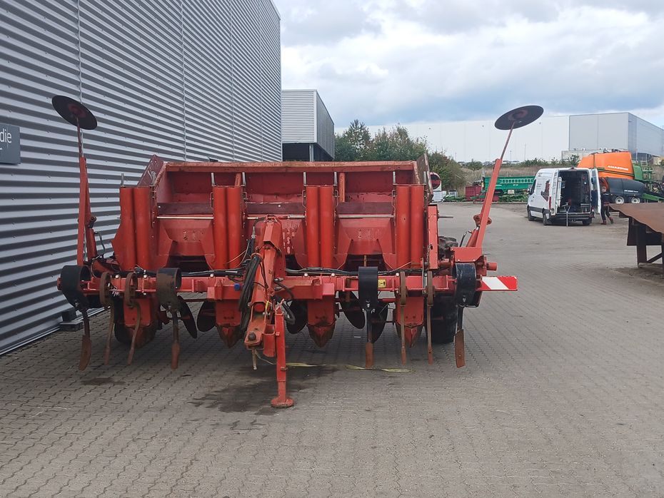 Kverneland Underhaug 3200 - Kartoffelmaskiner - Læggere - 2