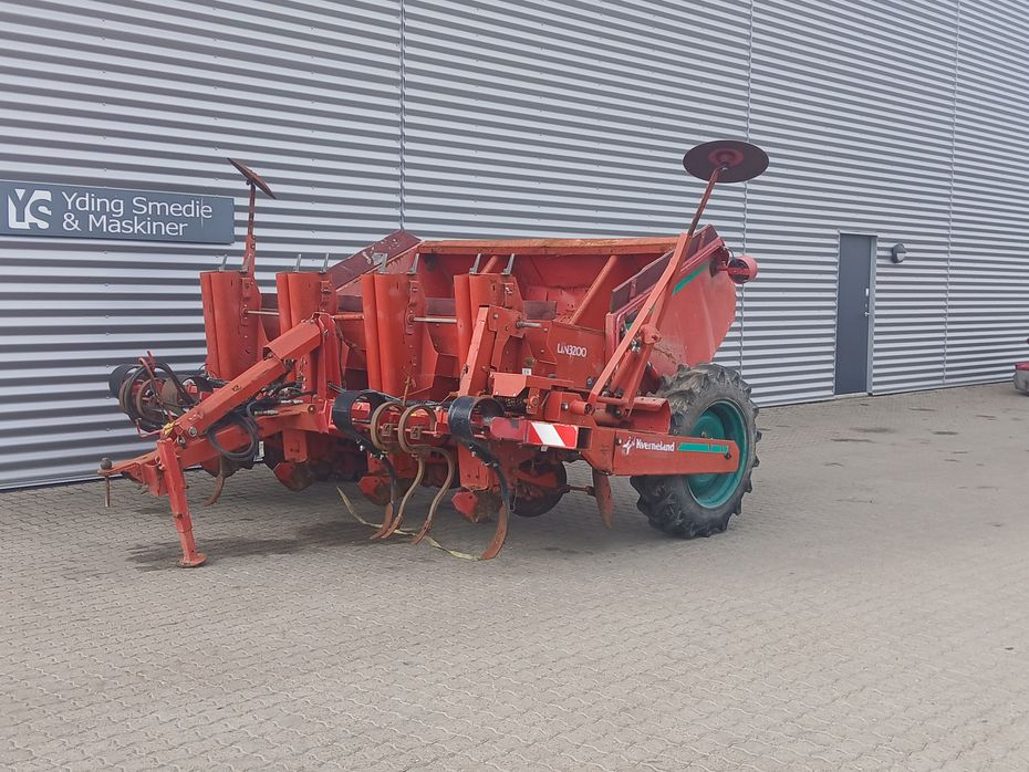 Kverneland Underhaug 3200 - Kartoffelmaskiner - Læggere - 1