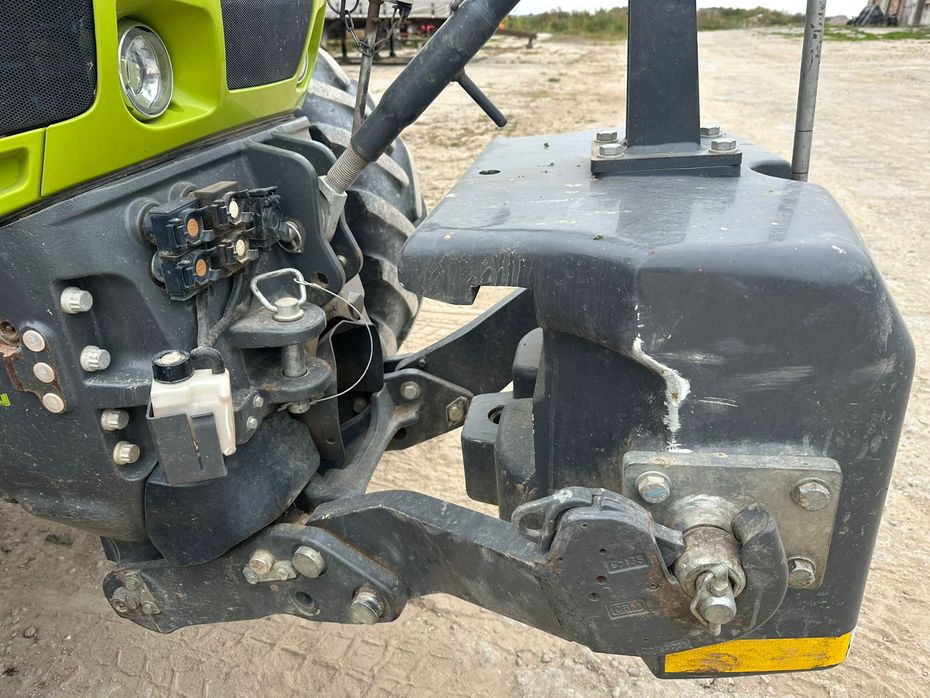 CLAAS AXION 850 Se lige prisen! Front PTO. Hjul og frontvægte. - Traktorer - Traktorer 4 wd - 12
