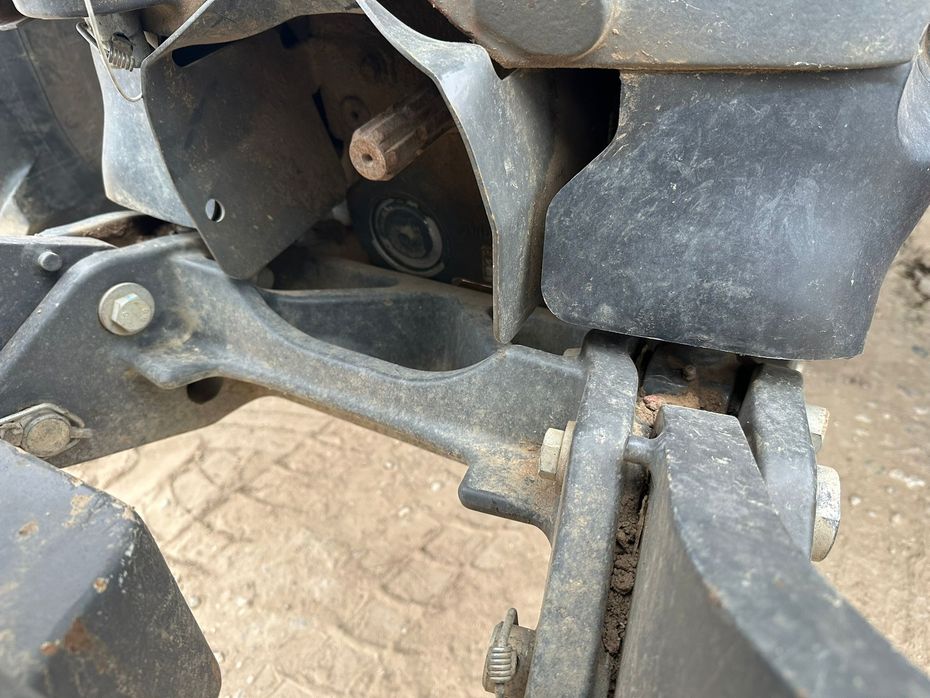 CLAAS AXION 850 Se lige prisen! Front PTO. Hjul og frontvægte. - Traktorer - Traktorer 4 wd - 11