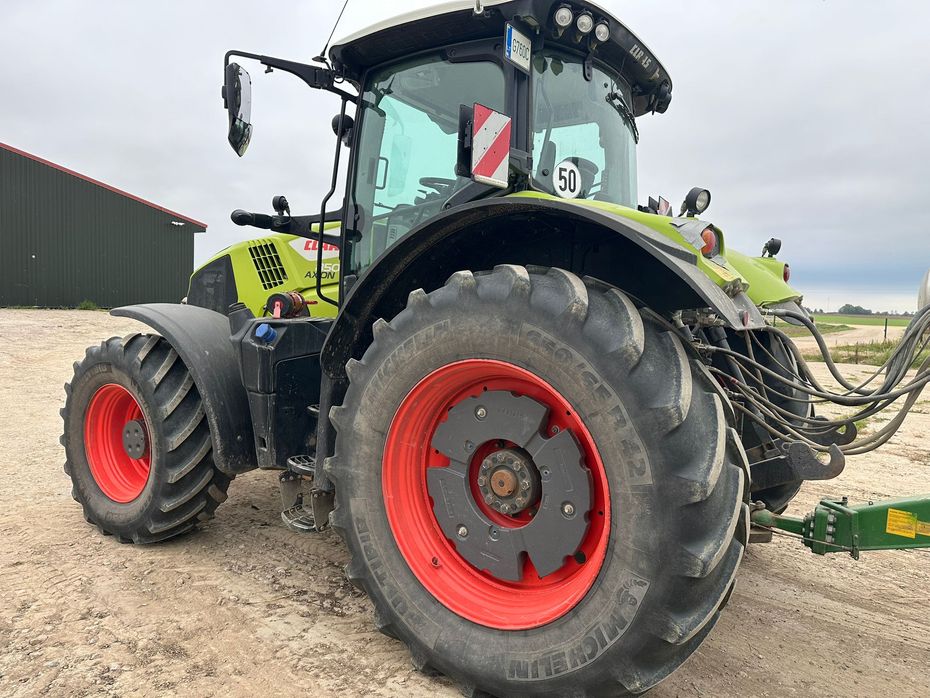 CLAAS AXION 850 Se lige prisen! Front PTO. Hjul og frontvægte. - Traktorer - Traktorer 4 wd - 5