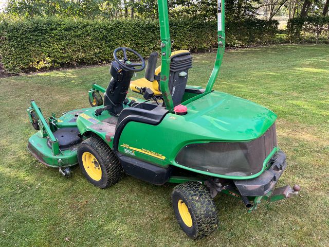 John Deere 1435