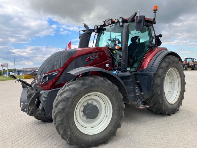 Valtra T234 V