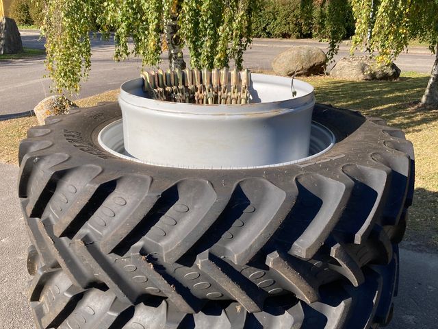 Tvillingehjul BKT 520/85R50 