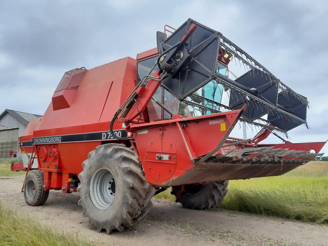 Dronningborg D7500 med snitter og aircon