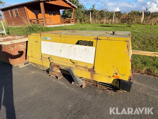 Kaeser M250