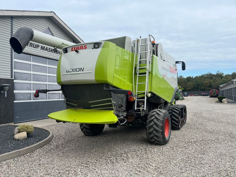CLAAS LEXION 560 Med ny bælter og 4wd - Høstmaskiner - Mejetærskere - 19